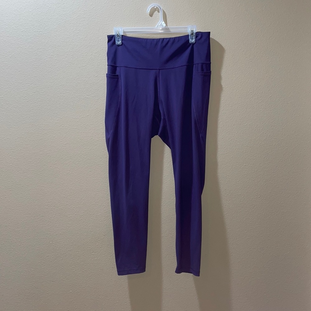 OLD NAVY• Elevate leggings